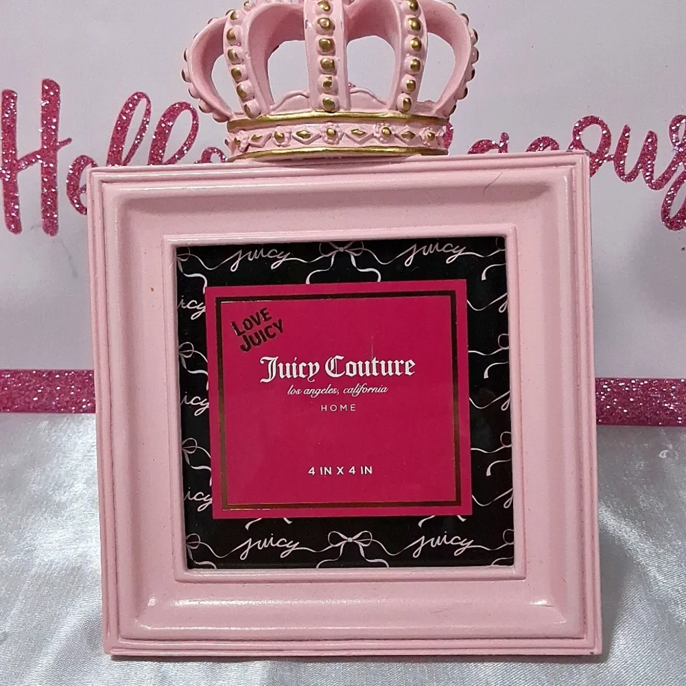 JUICY COUTURE Pink Fram with Crown NWT 2069
